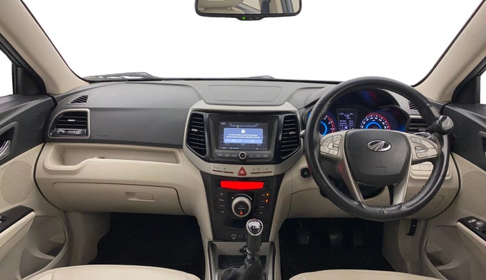 2022 Mahindra XUV300 W8 (O) 1.2 PETROL, Petrol, Manual, 46,114 km, Dashboard