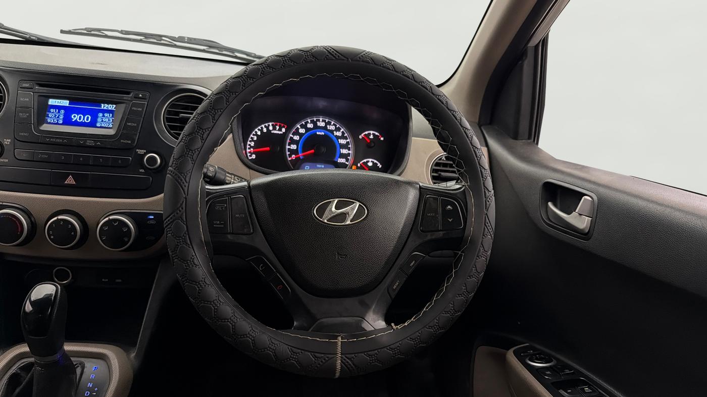 2015 Hyundai Grand i10 ASTA AT 1.2 KAPPA VTVT, Petrol, Automatic, 69,913 km, Steering Wheel Close Up