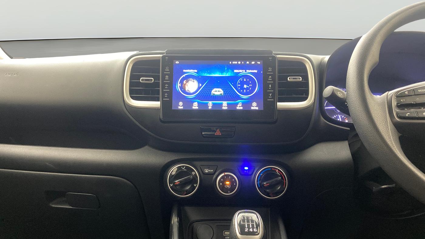 2021 Hyundai VENUE S 1.0 TURBO IMT, Petrol, Manual, 1,21,564 km, Air Conditioner