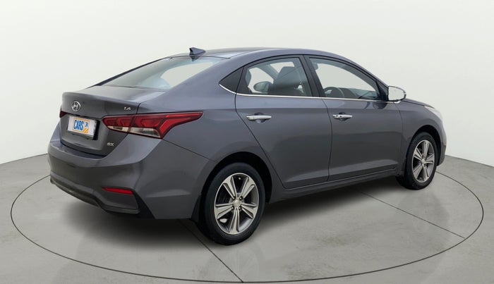 2018 Hyundai Verna 1.6 VTVT SX, Petrol, Manual, 74,967 km, Right Back Diagonal