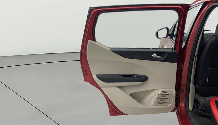 2020 Renault TRIBER RXZ AMT, Petrol, Automatic, 29,884 km, LHS Rear Door