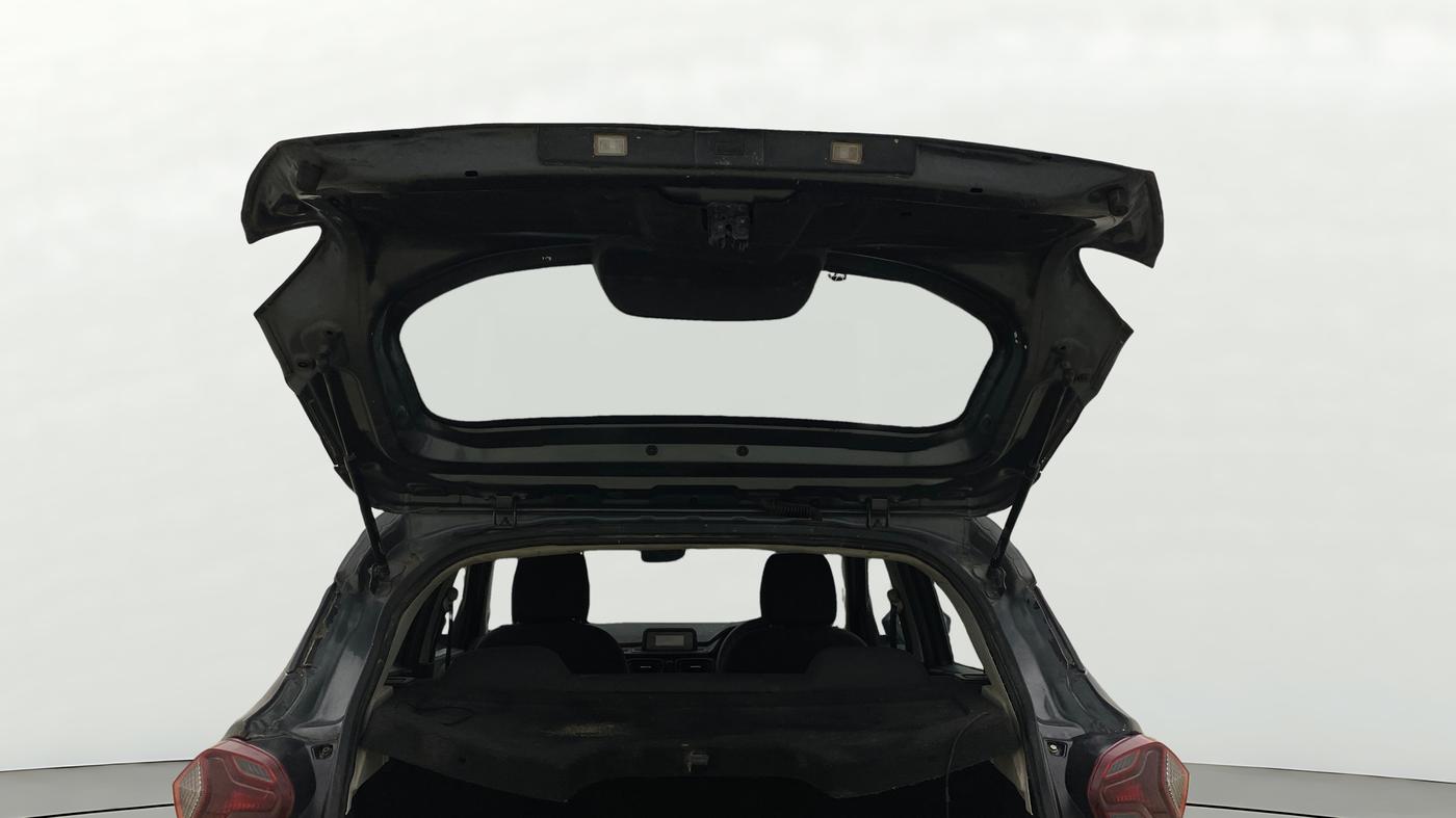 2023 Tata PUNCH ADVENTURE MT, Petrol, Manual, 56,663 km, Boot Door Open