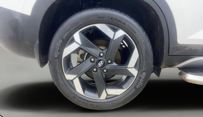 2022 Hyundai ALCAZAR PLATINUM 2.0 MT 7STR, Petrol, Manual, 49,667 km, Right Rear Wheel