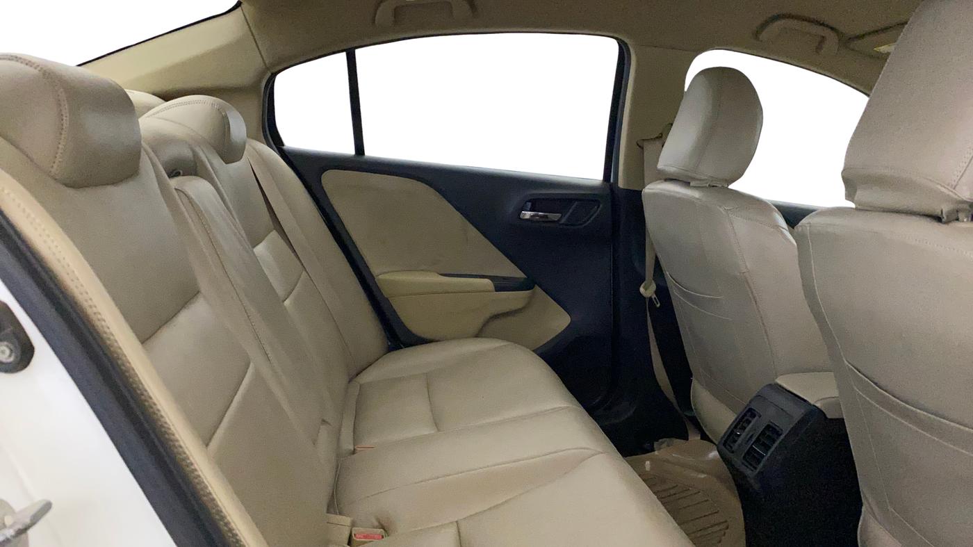 2018 Honda City 1.5L I-VTEC SV, Petrol, Manual, 66,205 km, Right Side Rear Door Cabin