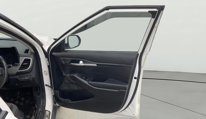 2019 KIA SELTOS HTK 1.5 PETROL, Petrol, Manual, 75,486 km, RHS Front Door