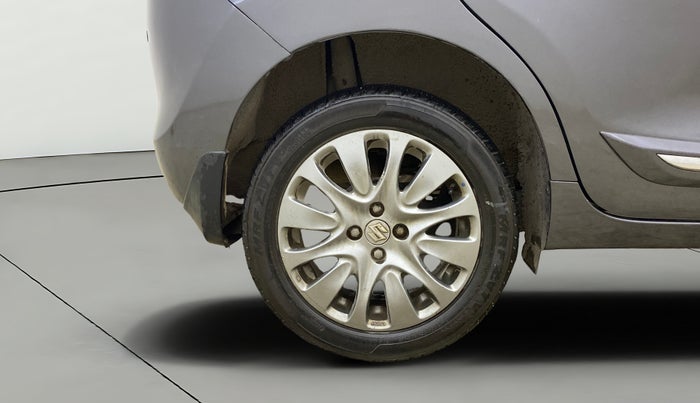 2017 Maruti Baleno ZETA CVT PETROL 1.2, Petrol, Automatic, 44,821 km, Right Rear Wheel