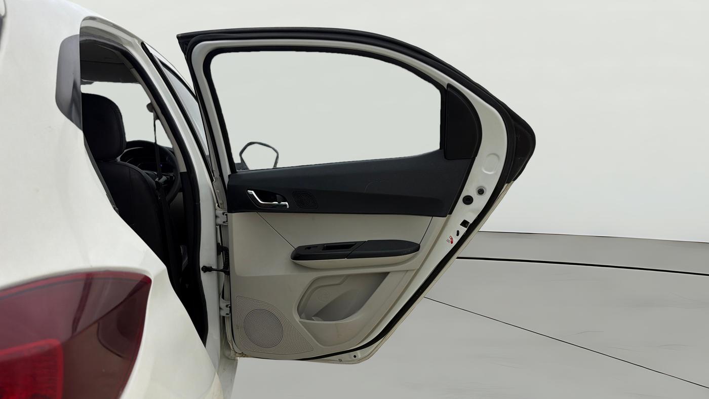 2022 Tata Tiago XZ PLUS CNG, CNG, Manual, 54,783 km, RHS Rear Door