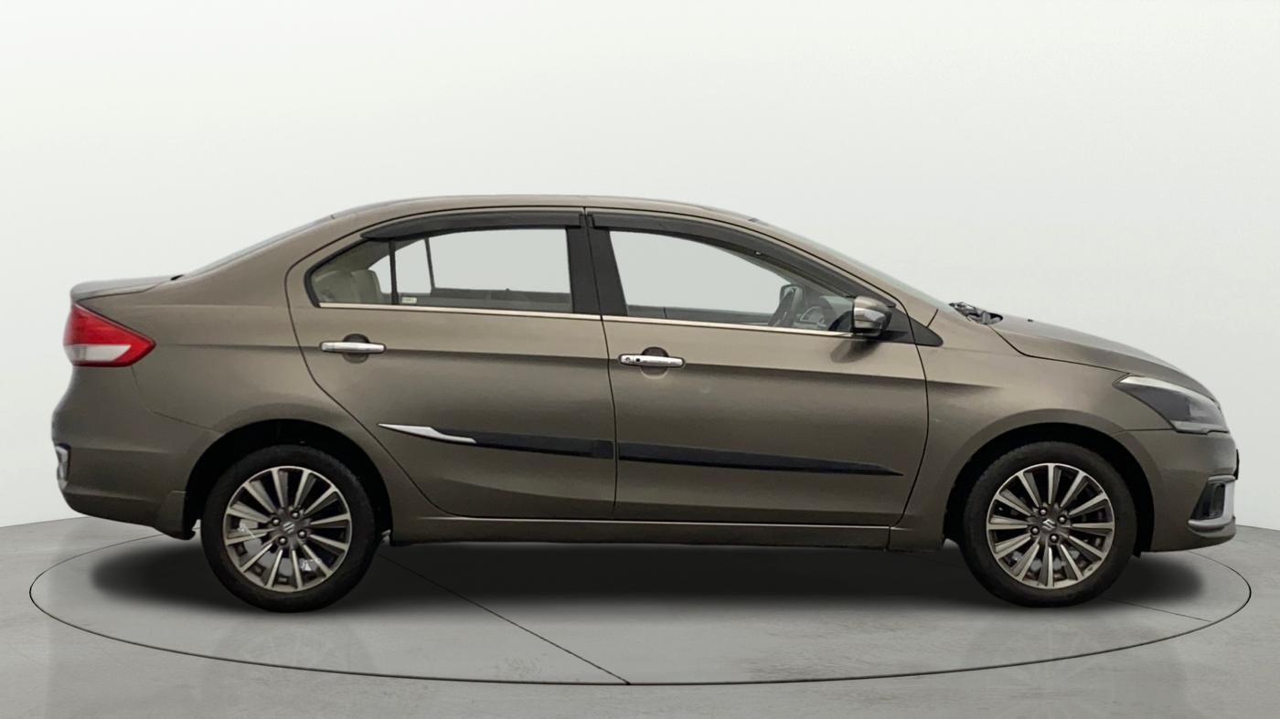 2021 Maruti Ciaz ALPHA  AT 1.5 SHVS PETROL, Petrol, Automatic, 1,43,468 km, Right Side View