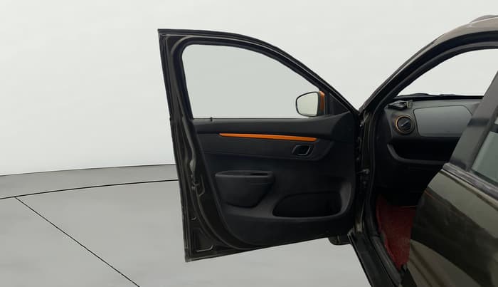 2017 Renault Kwid CLIMBER 1.0 AMT, Petrol, Automatic, 77,996 km, LHS Front Door