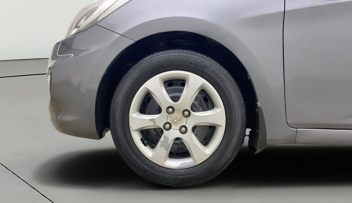 2012 Hyundai Verna FLUIDIC 1.4 CRDI, Diesel, Manual, 1,35,592 km, Left Front Wheel