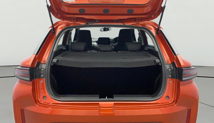 2024 Toyota Urban Cruiser Taisor V 1.0 Petrol MT, Petrol, Manual, 14,638 km, Boot Open Zoomed View