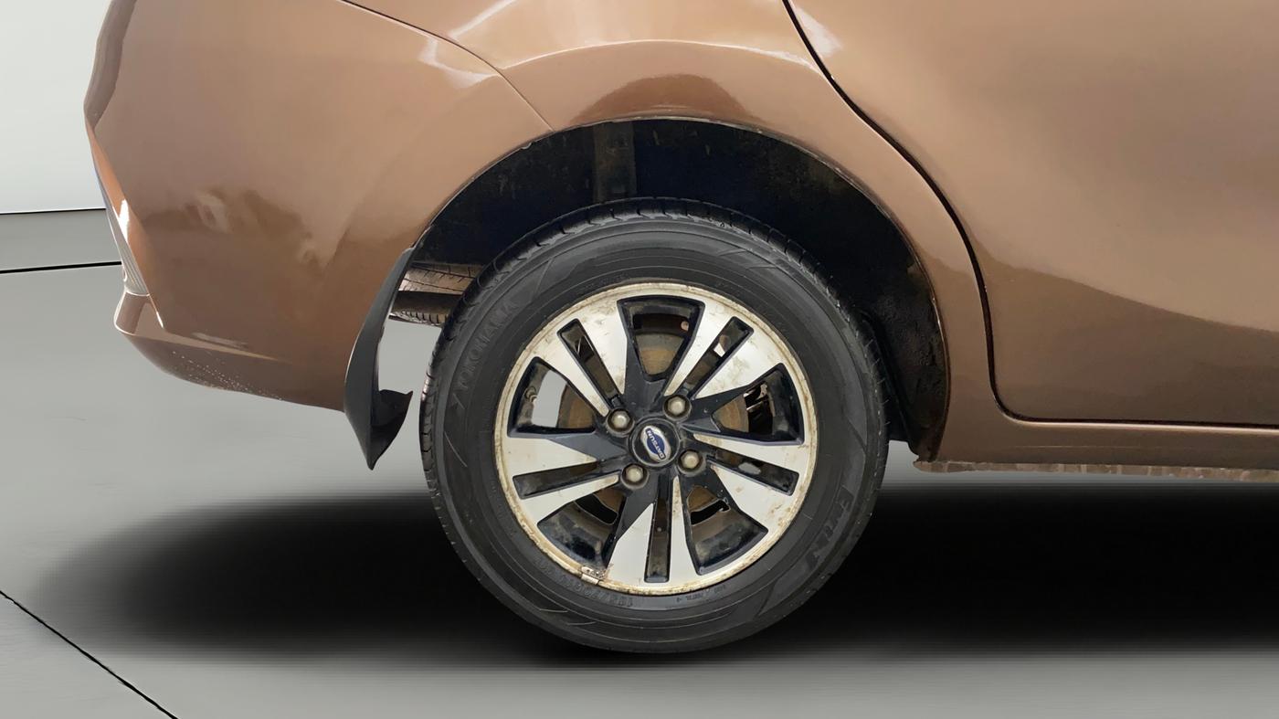 2020 Datsun Go Plus T(O), Petrol, Manual, 76,784 km, Right Rear Wheel