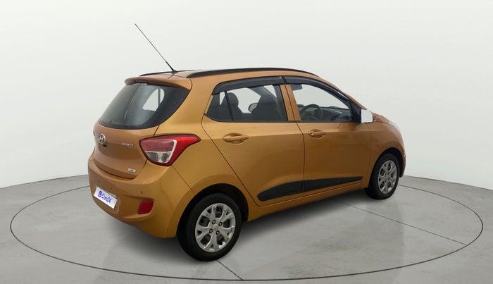 2015 Hyundai Grand i10 SPORTZ 1.2 KAPPA VTVT, Petrol, Manual, 82,147 km, Right Back Diagonal