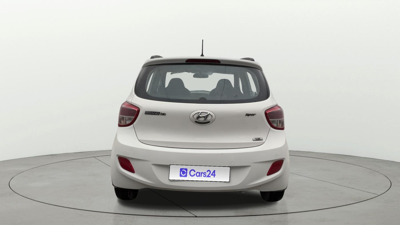 2015 Hyundai Grand i10 SPORTZ 1.2 KAPPA VTVT, Petrol, Manual, 1,06,117 km, Back/Rear
