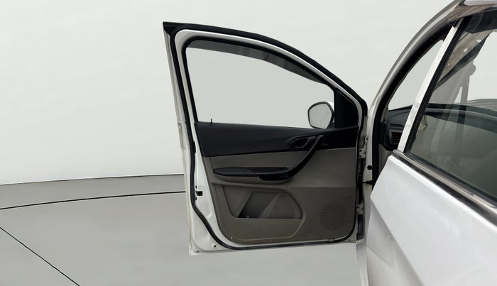 2019 Tata Tiago XZ PETROL, Petrol, Manual, 1,06,289 km, LHS Front Door