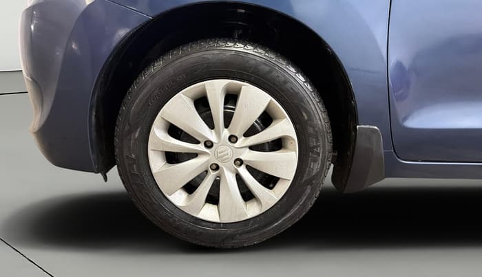 2016 Maruti Baleno DELTA PETROL 1.2, Petrol, Manual, 67,702 km, Left Front Wheel