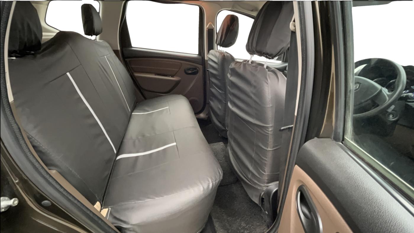 2019 Renault Duster RXS PETROL, Petrol, Manual, 32,006 km, Right Side Rear Door Cabin
