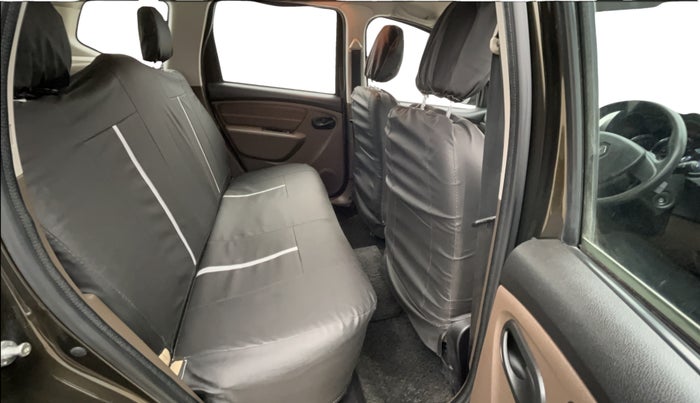 2019 Renault Duster RXS PETROL, Petrol, Manual, 32,006 km, Right Side Rear Door Cabin