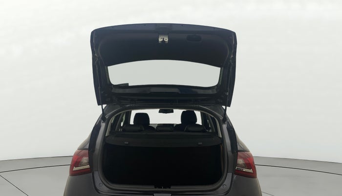 2023 Hyundai NEW I20 ASTA (O) 1.2 MT, Petrol, Manual, 13,901 km, Boot Door Open