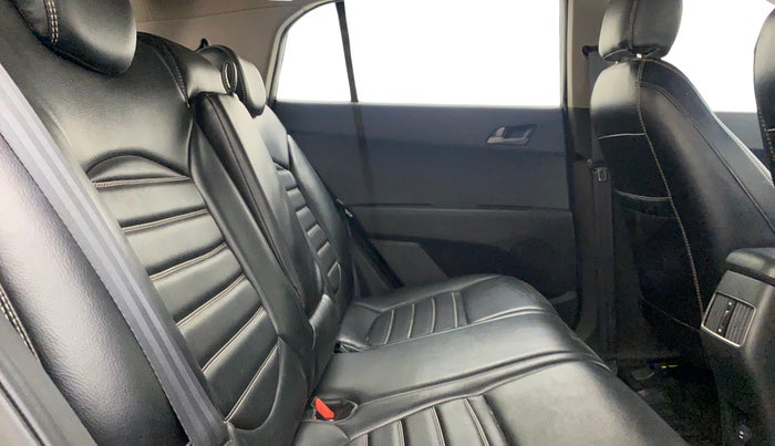 2016 Hyundai Creta S 1.6 PETROL, Petrol, Manual, 1,04,276 km, Right Side Rear Door Cabin