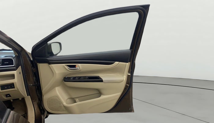 2015 Maruti Ciaz ZXI, Petrol, Manual, 38,542 km, RHS Front Door