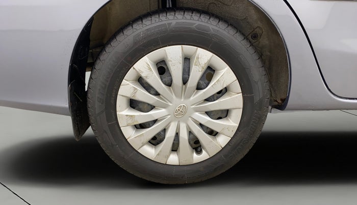 2017 Toyota Etios VD PLATINUM, Diesel, Manual, 37,127 km, Right Rear Wheel