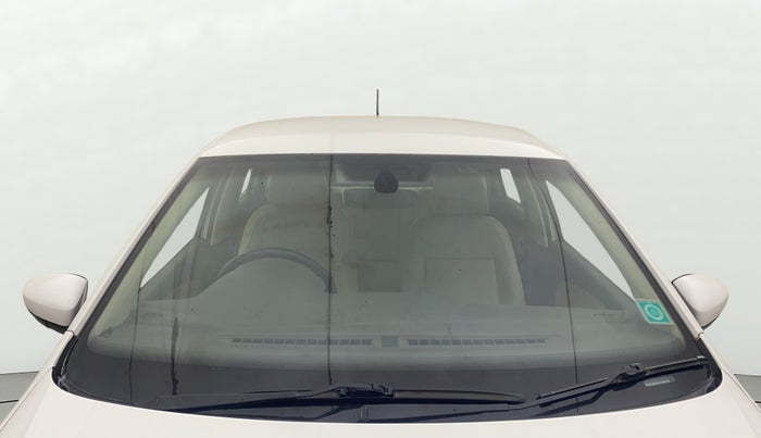 2018 Volkswagen Vento HIGHLINE 1.6 MPI, Petrol, Manual, 50,960 km, Front Windshield