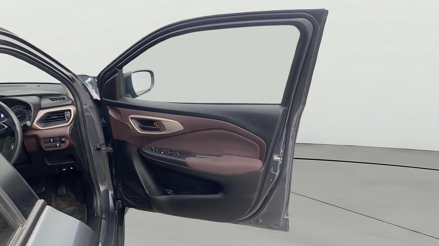 2024 Toyota Urban Cruiser Taisor S Plus 1.2 Petrol AMT, Petrol, Automatic, 29,273 km, RHS Front Door