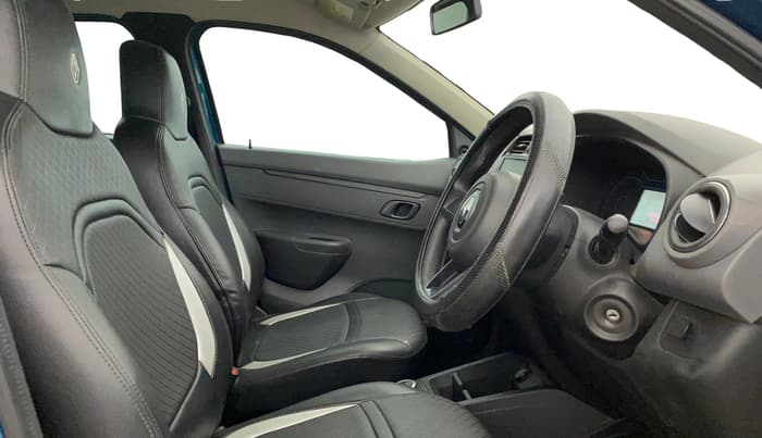 2020 Renault Kwid RXT 1.0 AMT (O), Petrol, Automatic, 28,304 km, Right Side Front Door Cabin