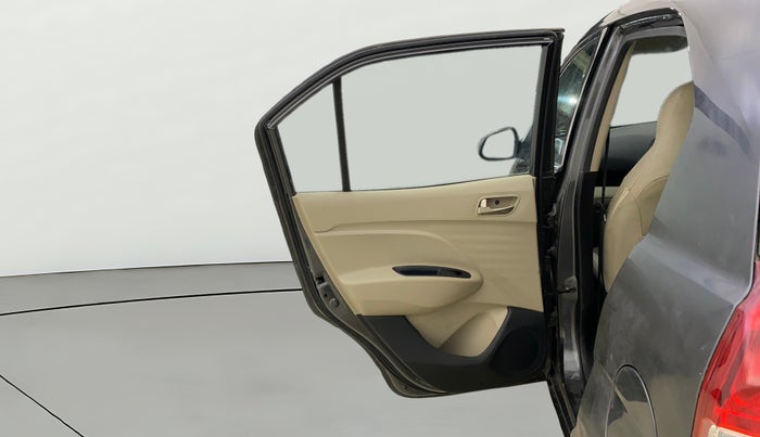 2019 Hyundai NEW SANTRO SPORTZ CNG, CNG, Manual, 13,017 km, LHS Rear Door