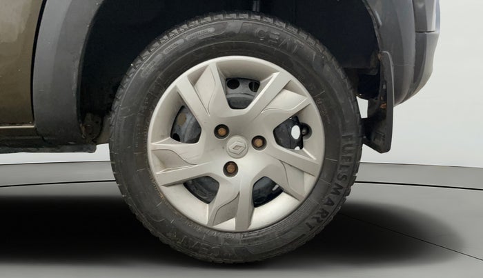 2019 Renault Kwid RXT 1.0 AMT (O), Petrol, Automatic, 38,432 km, Left Rear Wheel