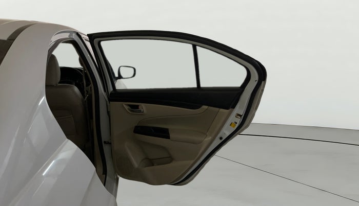 2017 Maruti Ciaz ALPHA 1.4 PETROL, Petrol, Manual, 77,023 km, RHS Rear Door