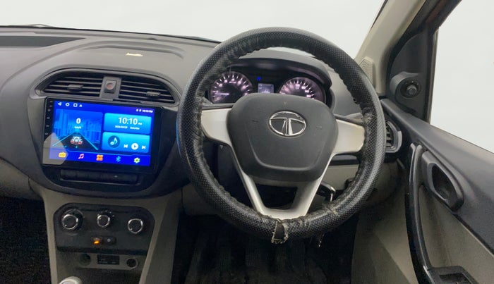 2016 Tata Tiago XT PETROL, CNG, Manual, 1,15,645 km, Steering Wheel Close Up
