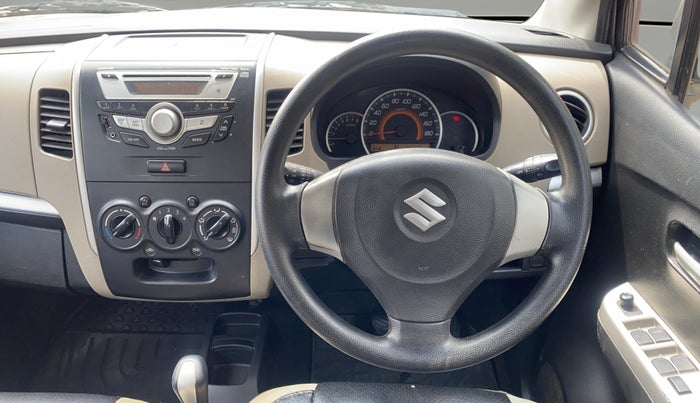 2016 Maruti Wagon R 1.0 VXI AMT, Petrol, Automatic, 99,394 km, Steering Wheel Close Up