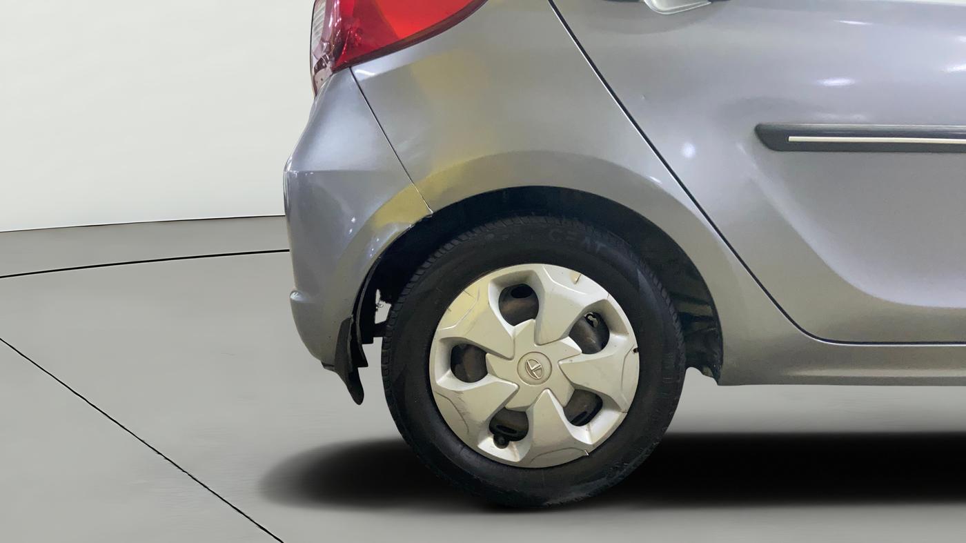 2018 Tata Tiago XT PETROL, CNG, Manual, 83,967 km, Right Rear Wheel