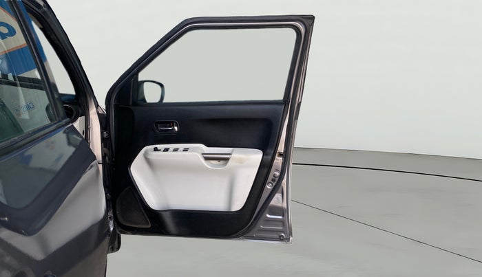 2017 Maruti IGNIS DELTA 1.2, Petrol, Manual, 63,862 km, RHS Front Door