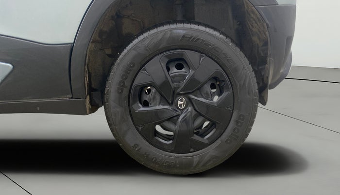 2023 Tata PUNCH ADVENTURE MT, Petrol, Manual, 21,817 km, Left Rear Wheel