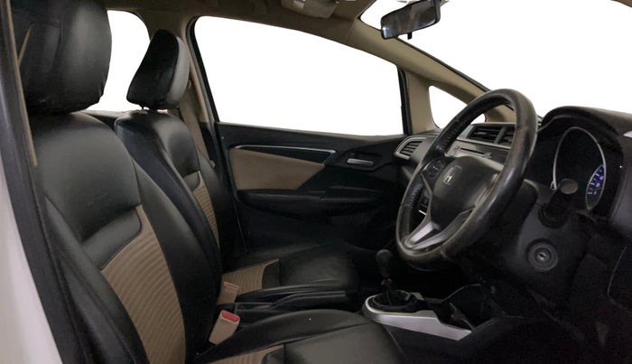 2016 Honda Jazz 1.2L I-VTEC V, Petrol, Manual, 1,14,972 km, Right Side Front Door Cabin