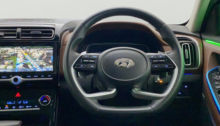 2022 Hyundai ALCAZAR 2.0 SIGNATURE (O) AT 6STR, CNG, Automatic, 32,844 km, Steering Wheel Close Up