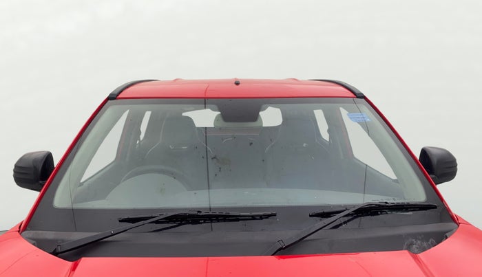 2018 Mahindra KUV 100 NXT K2+ P 6 STR, Petrol, Manual, 24,673 km, Front Windshield