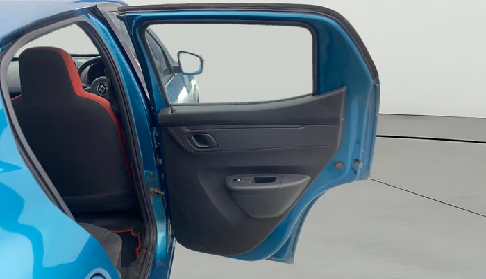 2022 Renault Kwid RXT 1.0 AMT, Petrol, Automatic, 36,428 km, RHS Rear Door