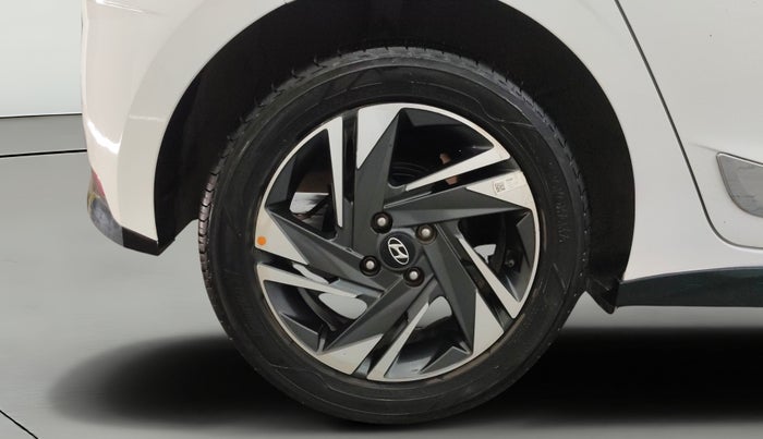 2020 Hyundai NEW I20 ASTA (O) 1.0 TURBO GDI DCT, Petrol, Automatic, 35,156 km, Right Rear Wheel