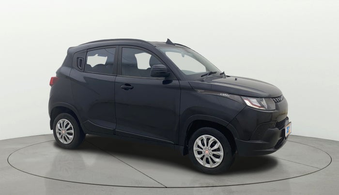 2016 Mahindra Kuv100 K6 5 STR, Petrol, Manual, 84,140 km, Right Front Diagonal