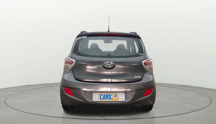 2016 Hyundai Grand i10 SPORTZ 1.2 KAPPA VTVT, CNG, Manual, 1,07,079 km, Back/Rear