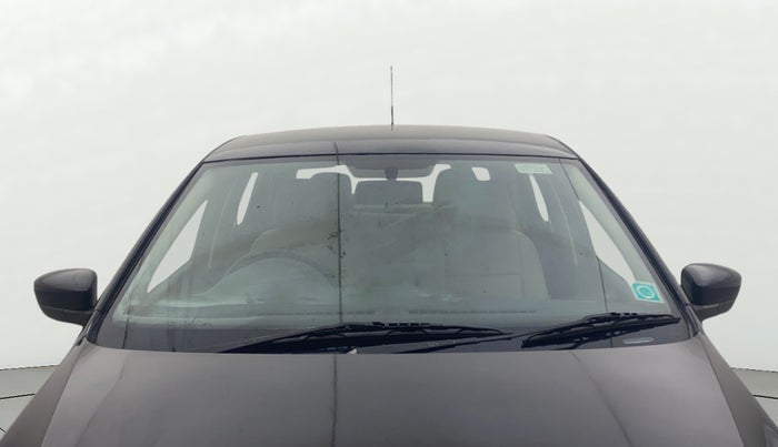 2012 Volkswagen Polo COMFORTLINE 1.2L, Diesel, Manual, 67,695 km, Front Windshield