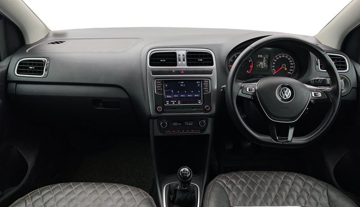 2022 Volkswagen Polo HIGHLINE PLUS 1.0L TSI, Petrol, Manual, 32,468 km, Dashboard