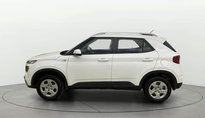 2019 Hyundai VENUE S 1.2, Petrol, Manual, 56,510 km, Left Side