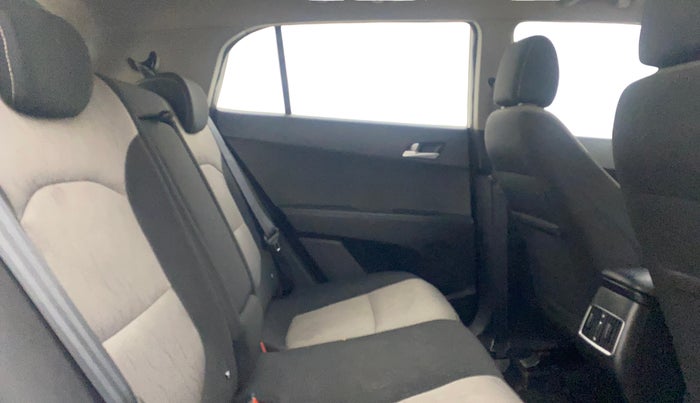 2019 Hyundai Creta SX AT 1.6 DIESEL, Diesel, Automatic, 1,12,217 km, Right Side Rear Door Cabin