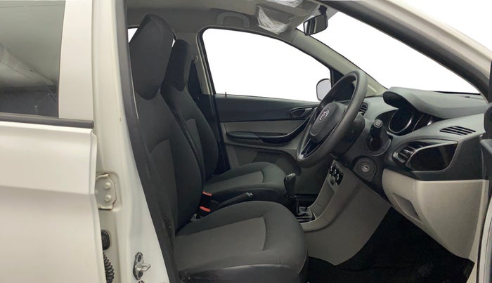 2019 Tata Tiago XT PETROL, Petrol, Manual, 47,990 km, Right Side Front Door Cabin