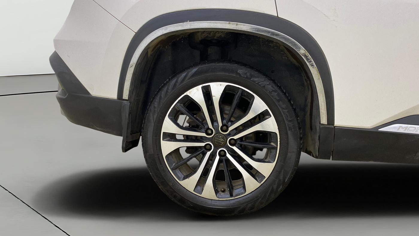 2021 MG HECTOR SHARP HYBRID 1.5 PETROL, Petrol, Manual, 39,910 km, Right Rear Wheel
